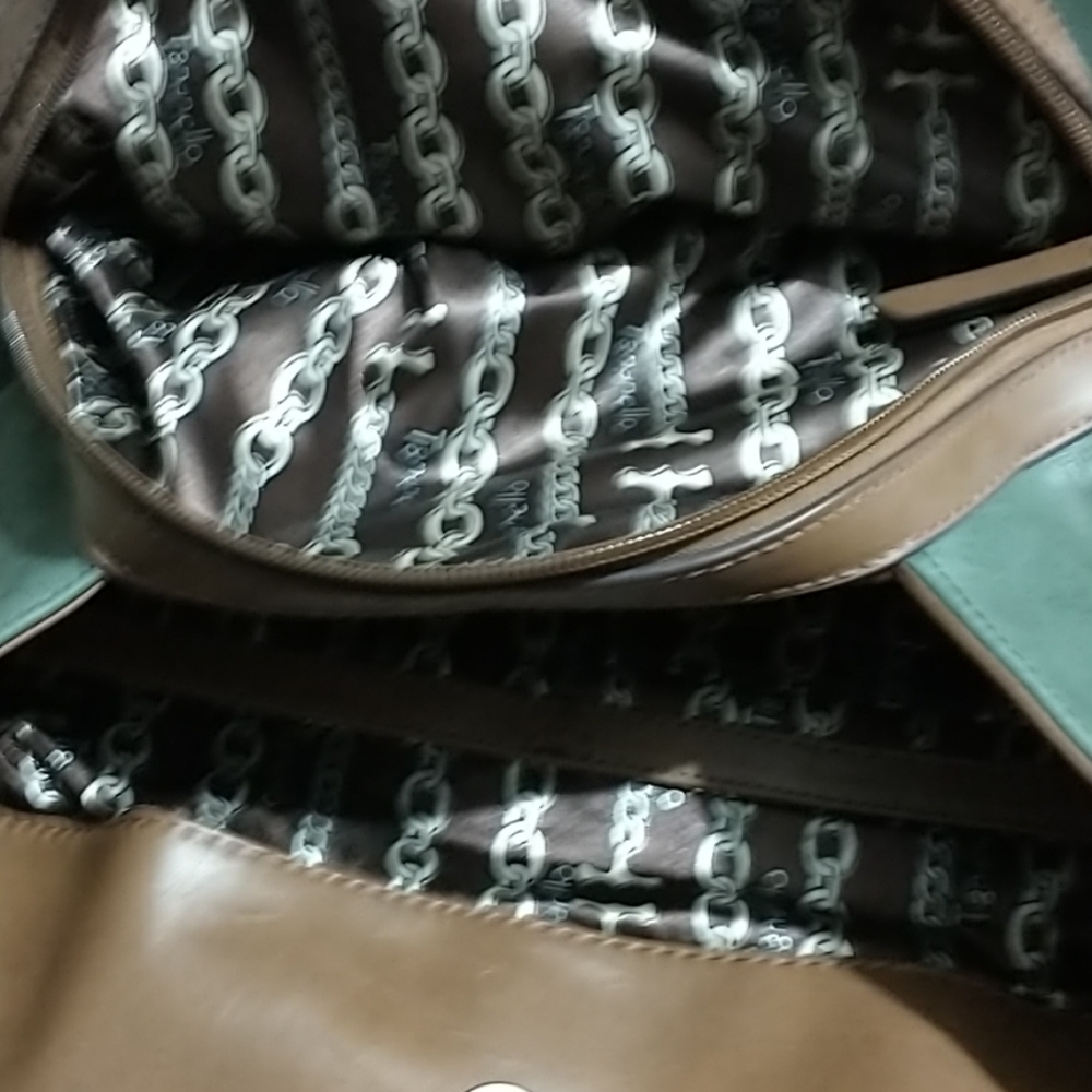 Purse - Picture 3 of 4